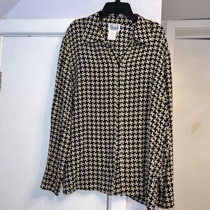 Vintage silk blouse, XL, in houndstooth pattern.